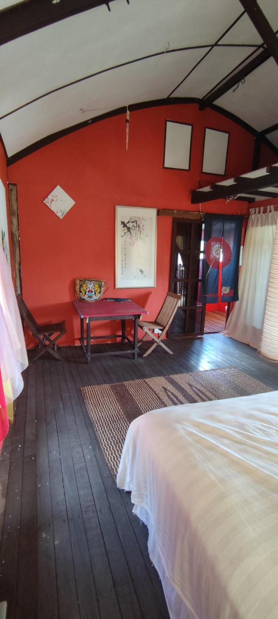 The Secret Sanctuary Boutique Cottage Kuching Exterior foto